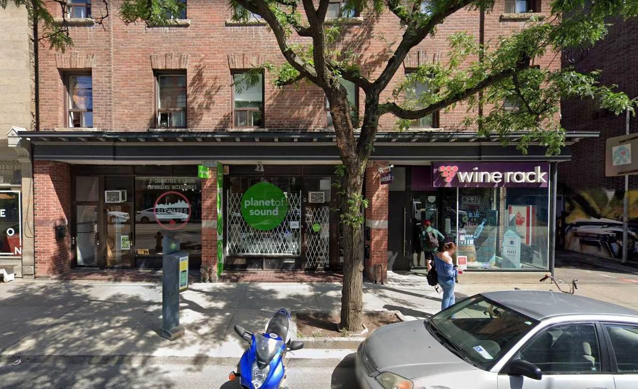 1020-22 Queen Street West St - Photo 1