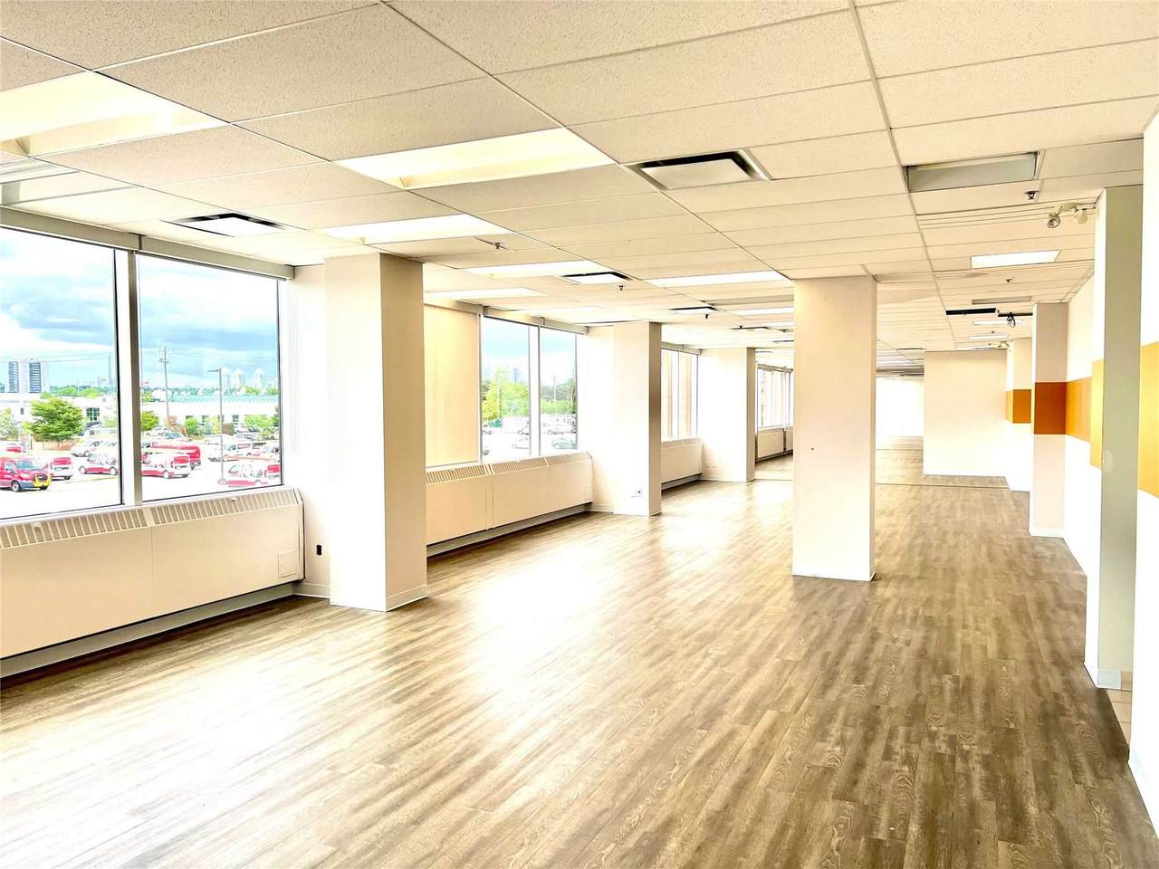 1446 Don Mills Rd - Photo 1
