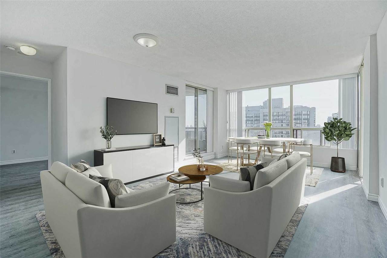 5765 Yonge St - Photo 1