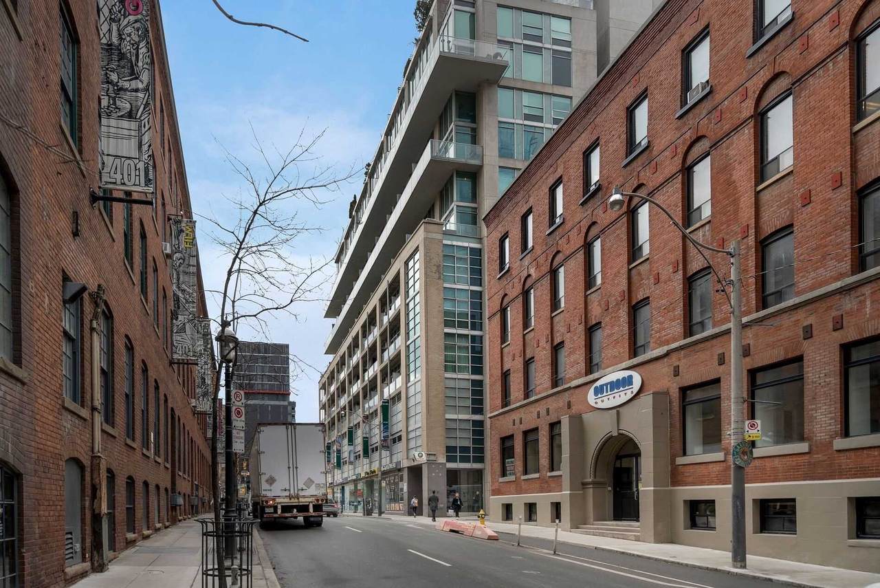 388 Richmond St - Photo 1