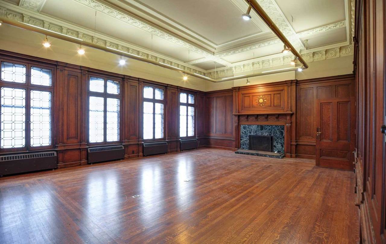 17 Toronto St - Photo 1
