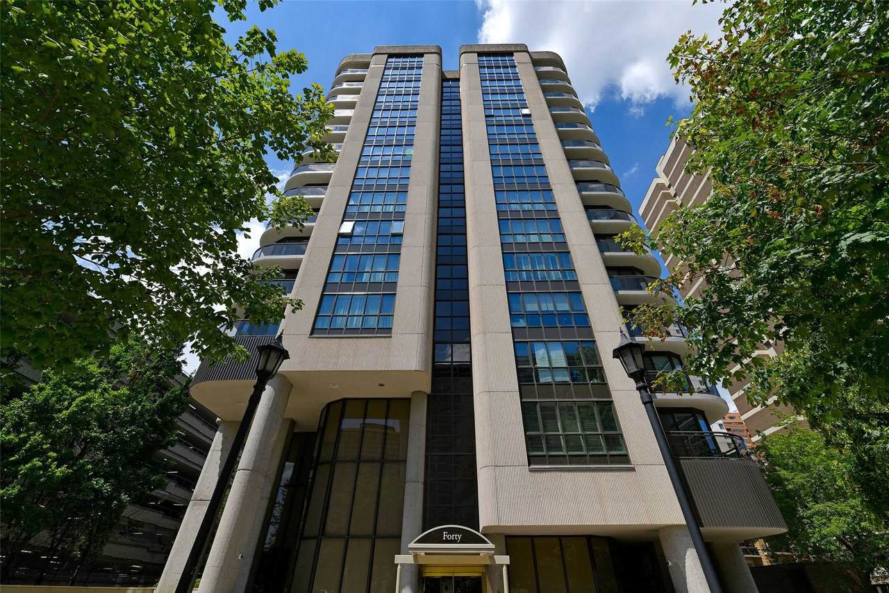 40 Rosehill Ave - Photo 1