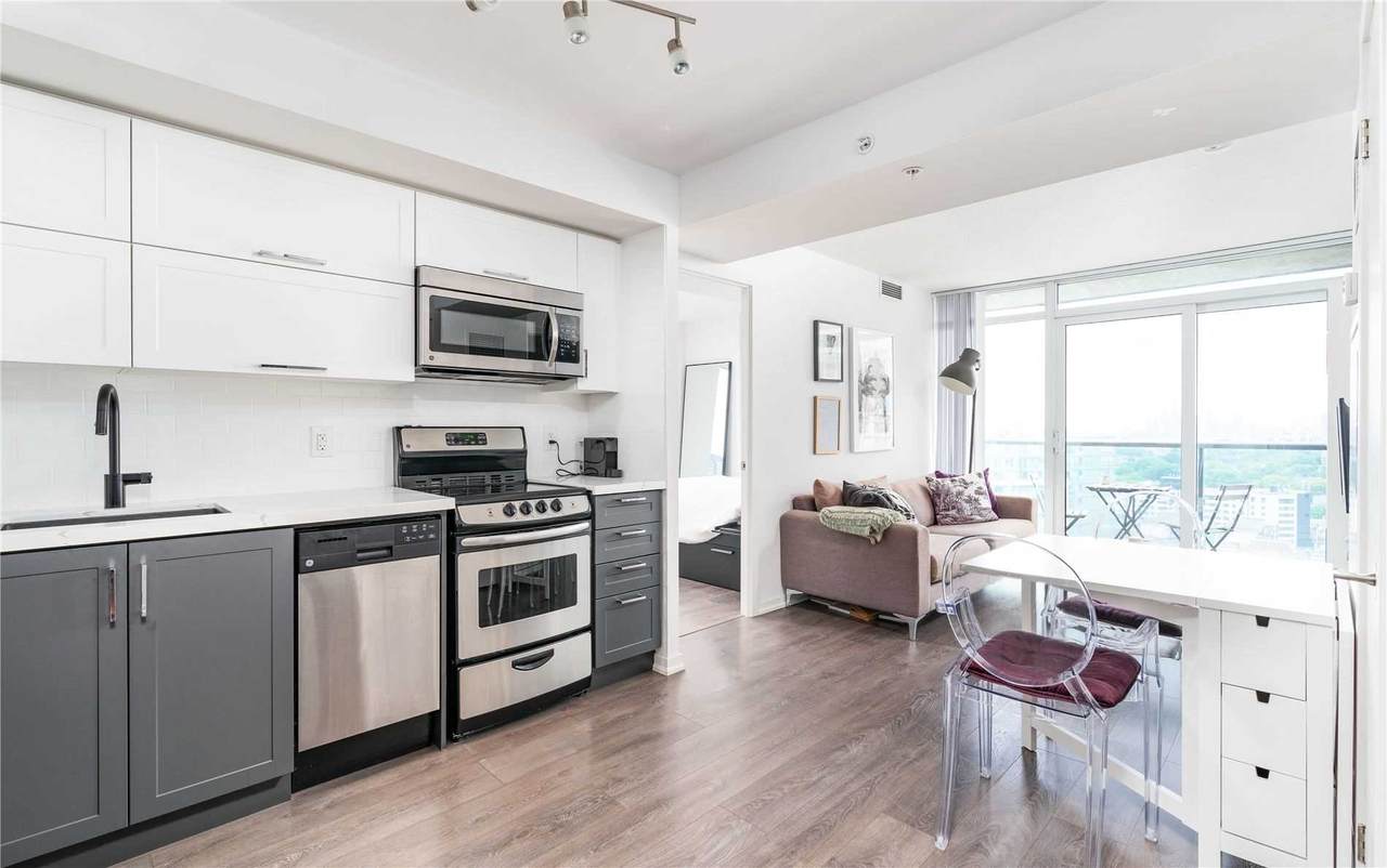 36 Lisgar St - Photo 1