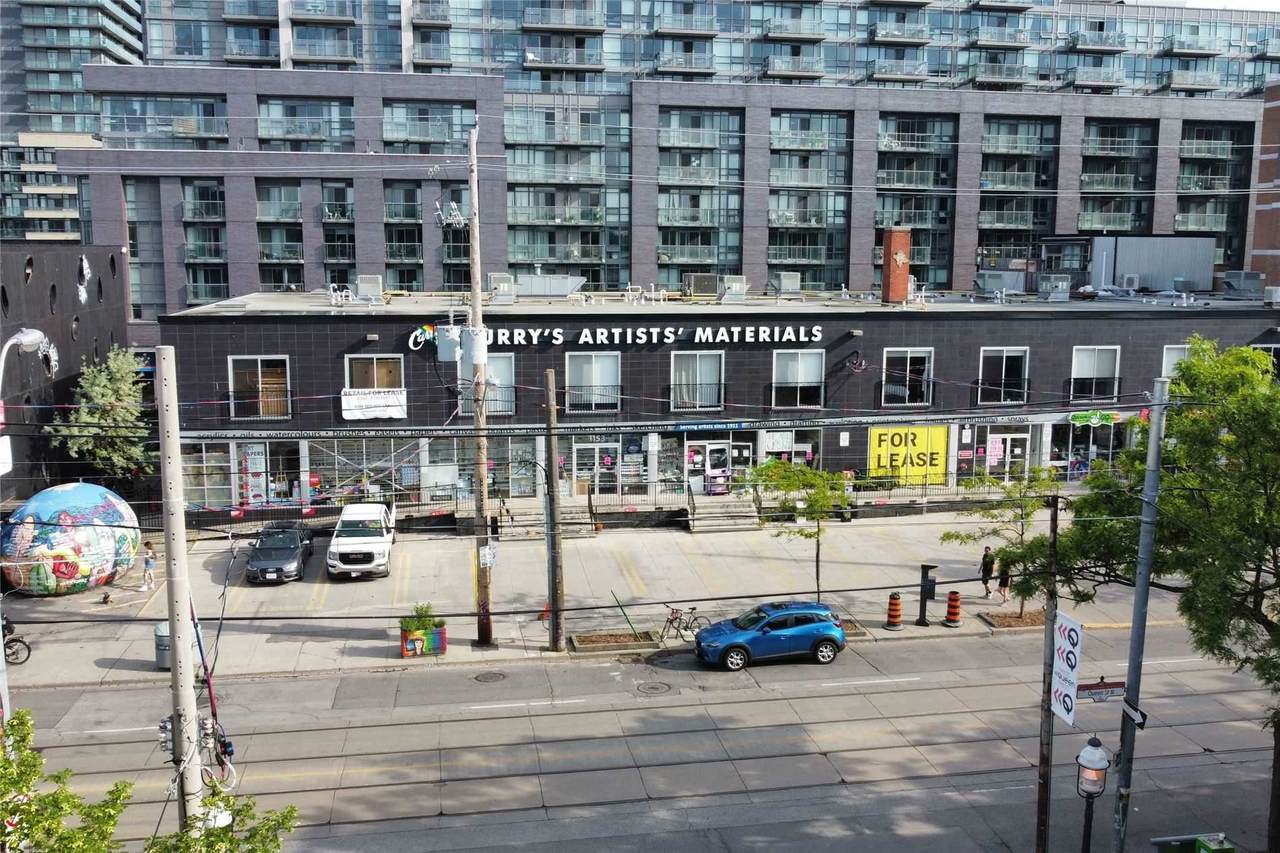 1153 Queen St - Photo 1