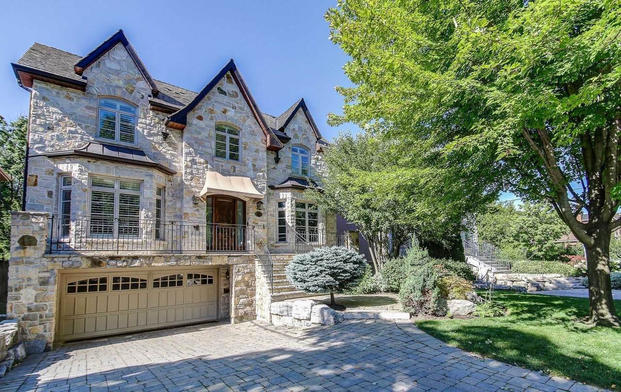 488A Fairlawn Ave - Photo 1
