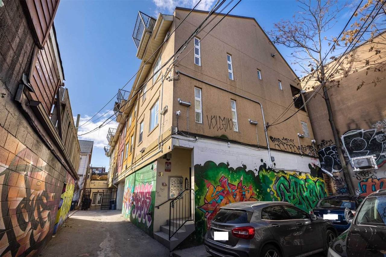 38 Kensington Pl - Photo 1