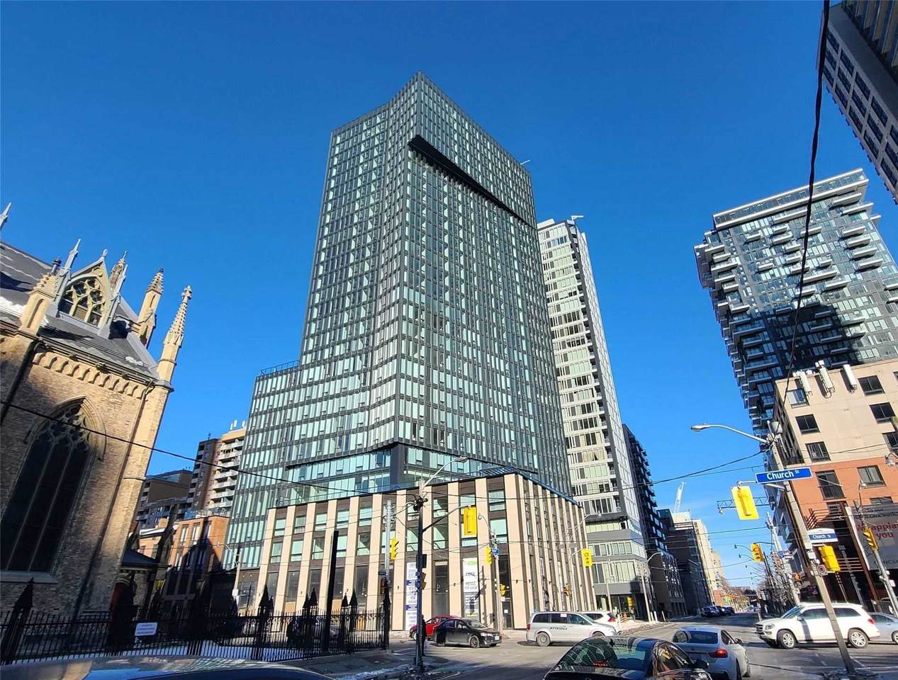 60 Shuter St - Photo 1