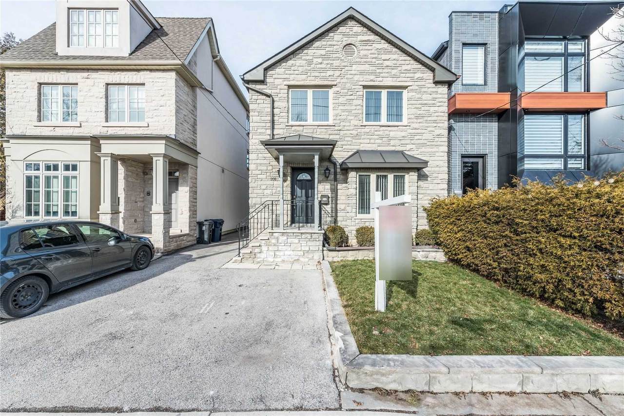 208 Craighurst Ave - Photo 1