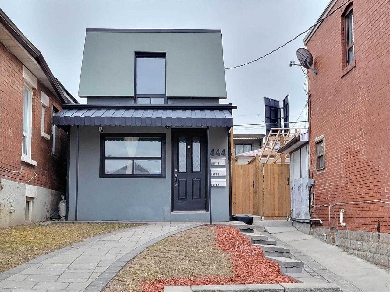 444 Westmount Ave - Photo 1