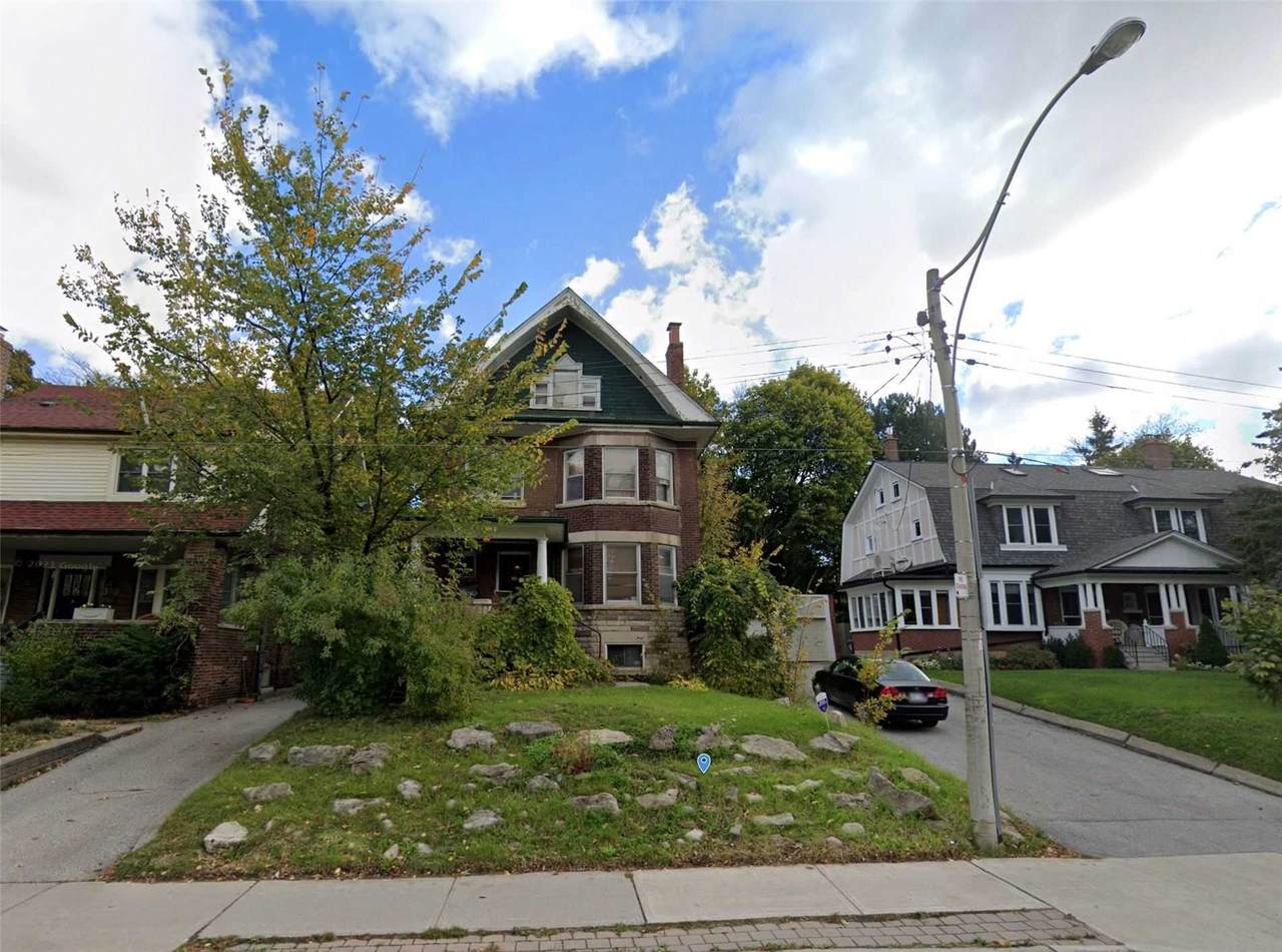 361 Spadina Rd - Photo 1
