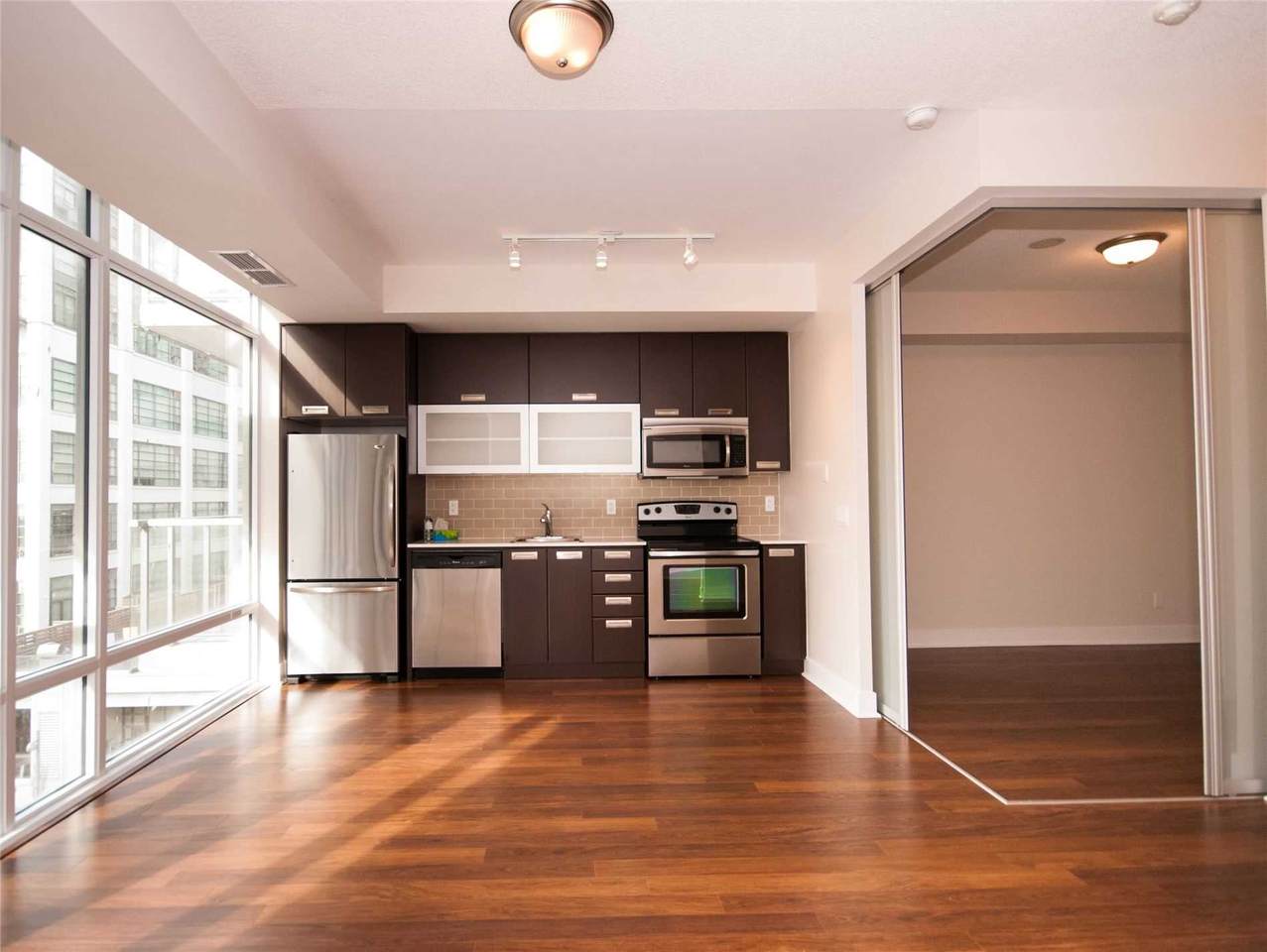 90 Stadium Rd - Photo 1