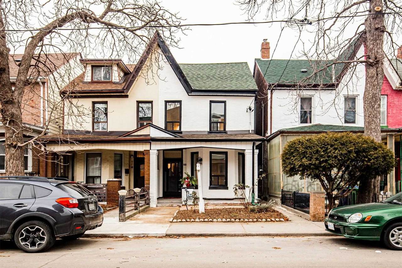 288 Markham St - Photo 1