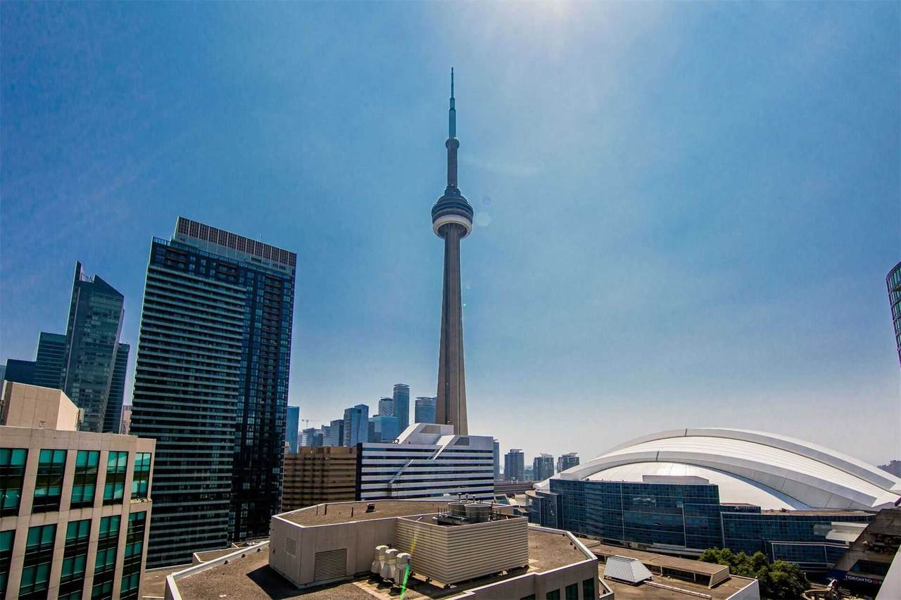 20 Blue Jays Way - Photo 1