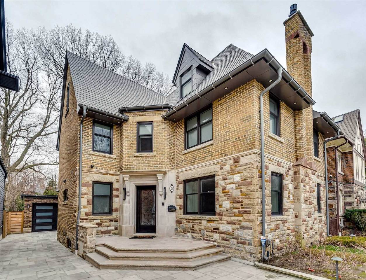 23 Douglas Dr - Photo 1