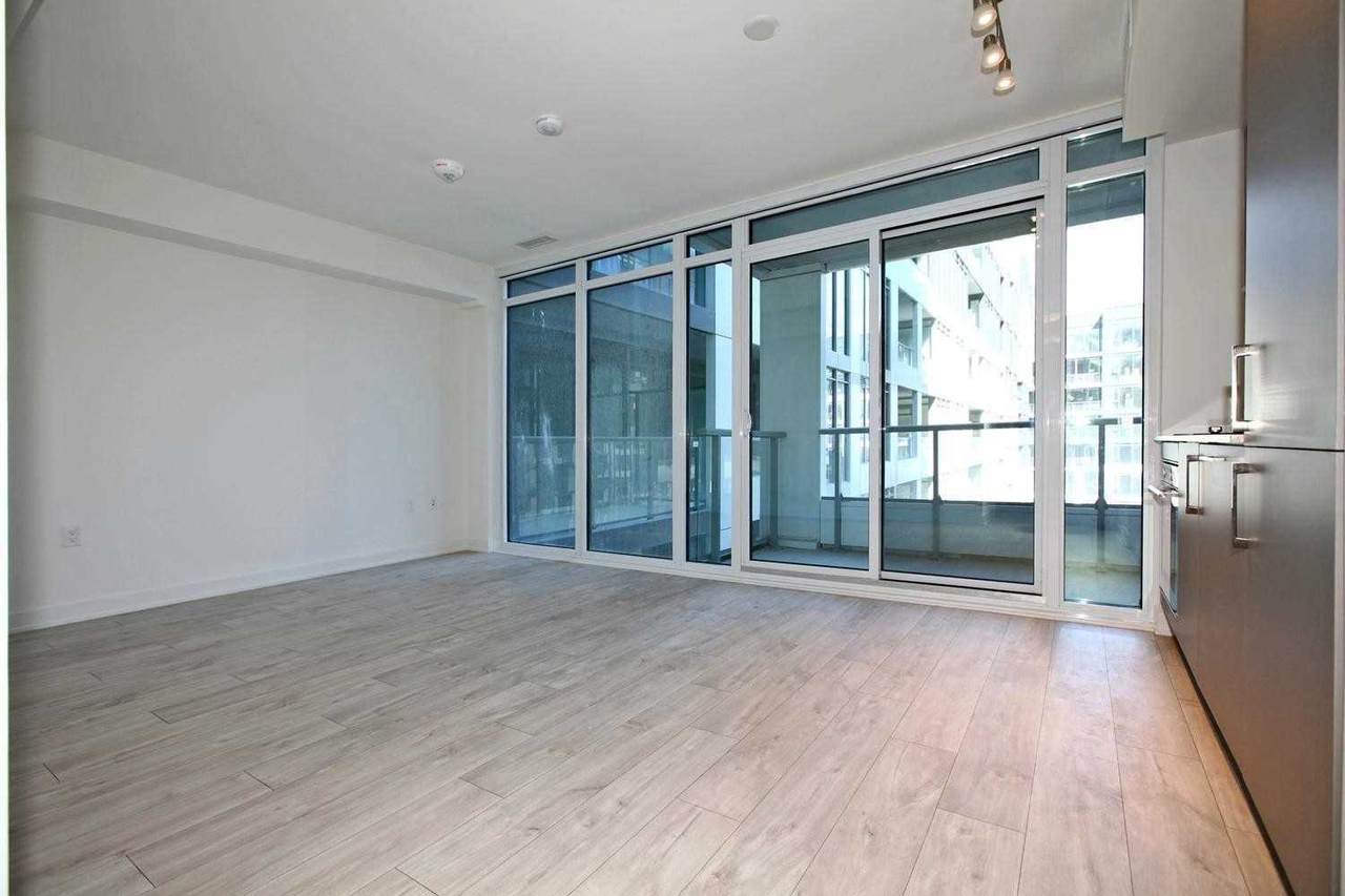 576 Front St - Photo 1