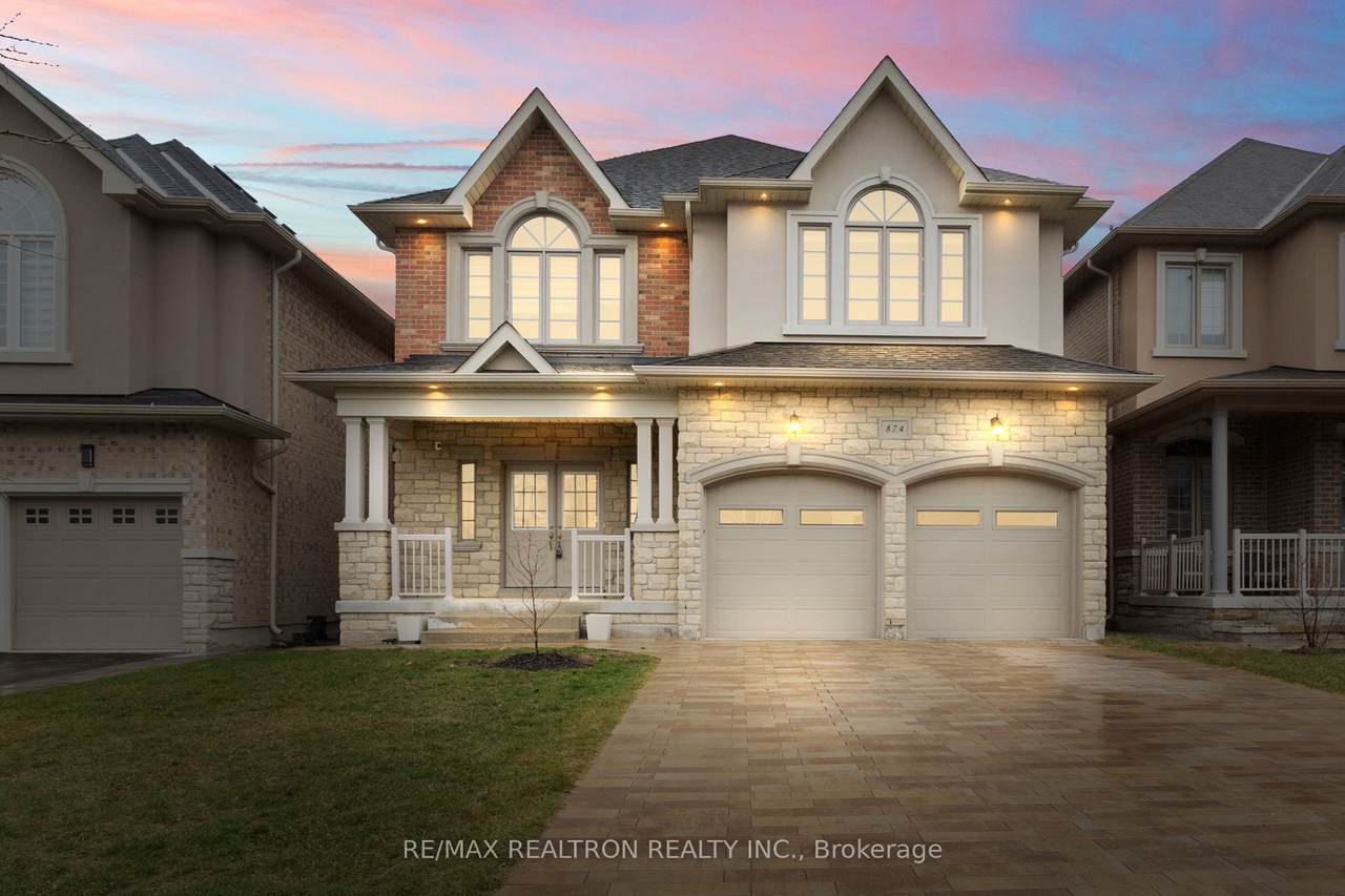 874 Wingarden Crescent - Photo 1
