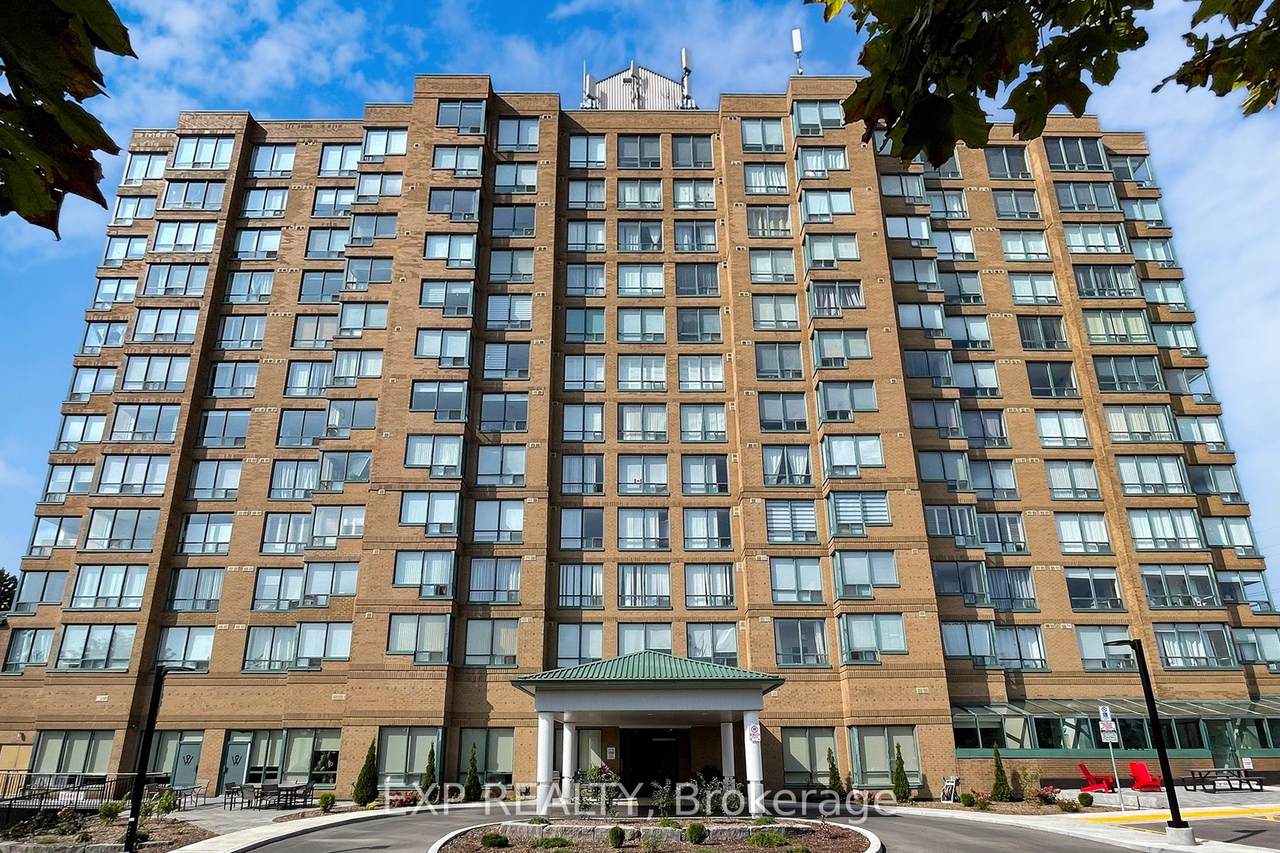 711 Rossland Road - Photo 1