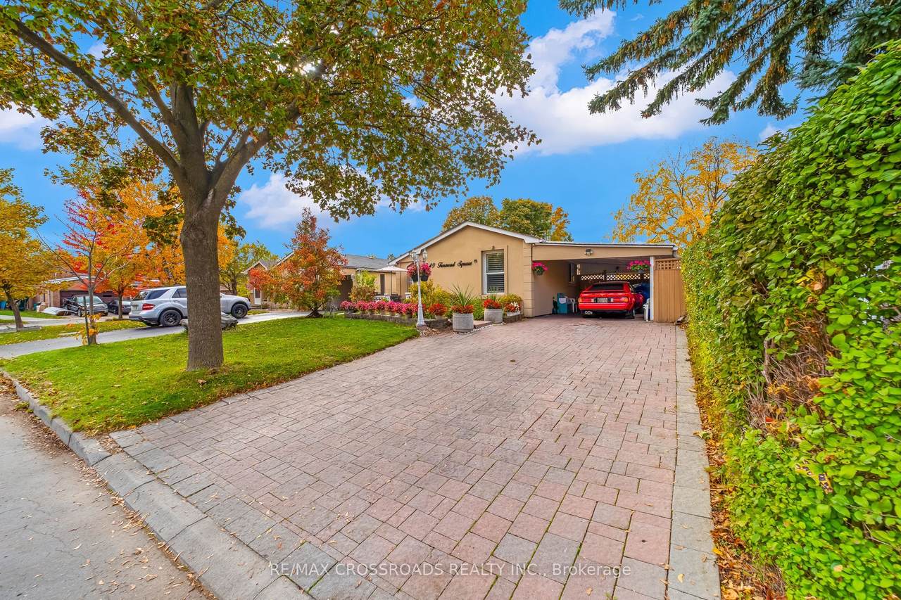 49 Tunmead Square - Photo 1