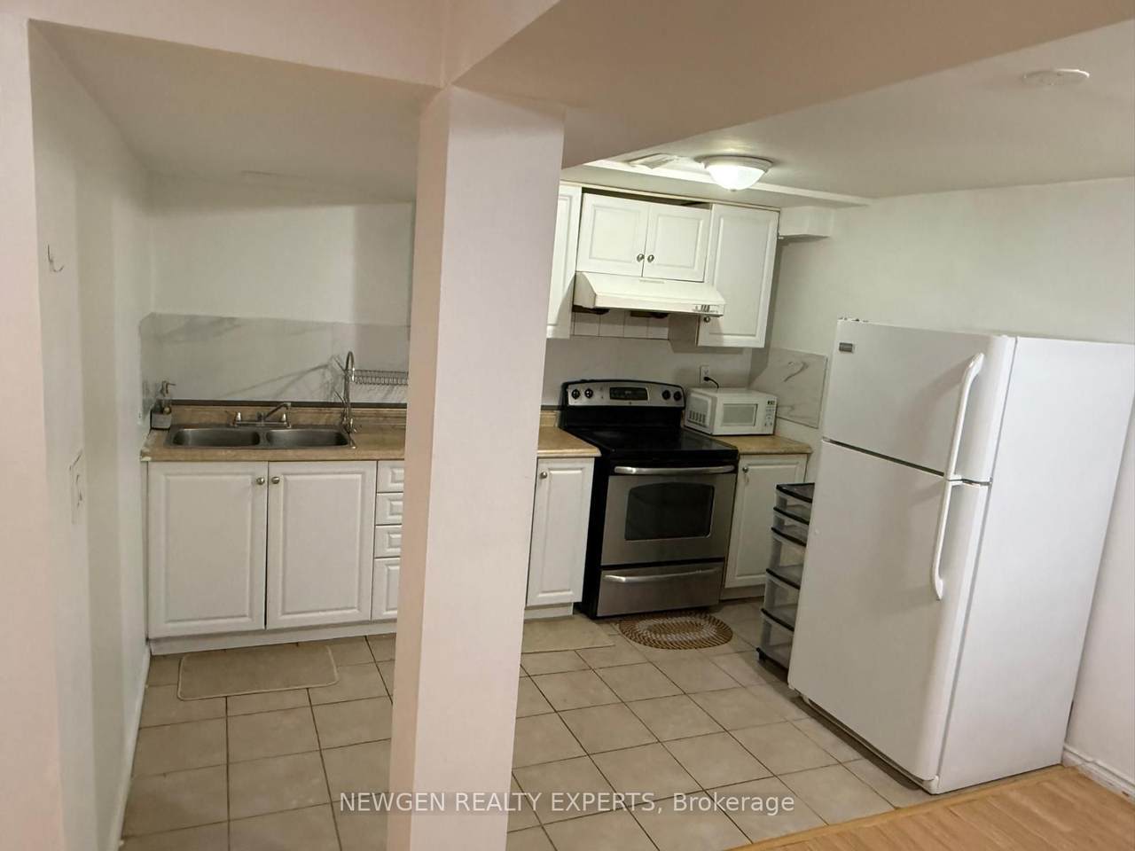 3 Lowcrest Boulevard - Photo 1