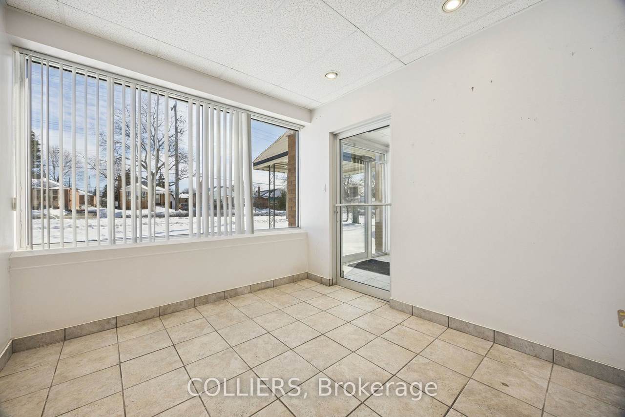 https://bt-photos.global.ssl.fastly.net/toronto/1280_boomver_1_E12813180-1.jpg