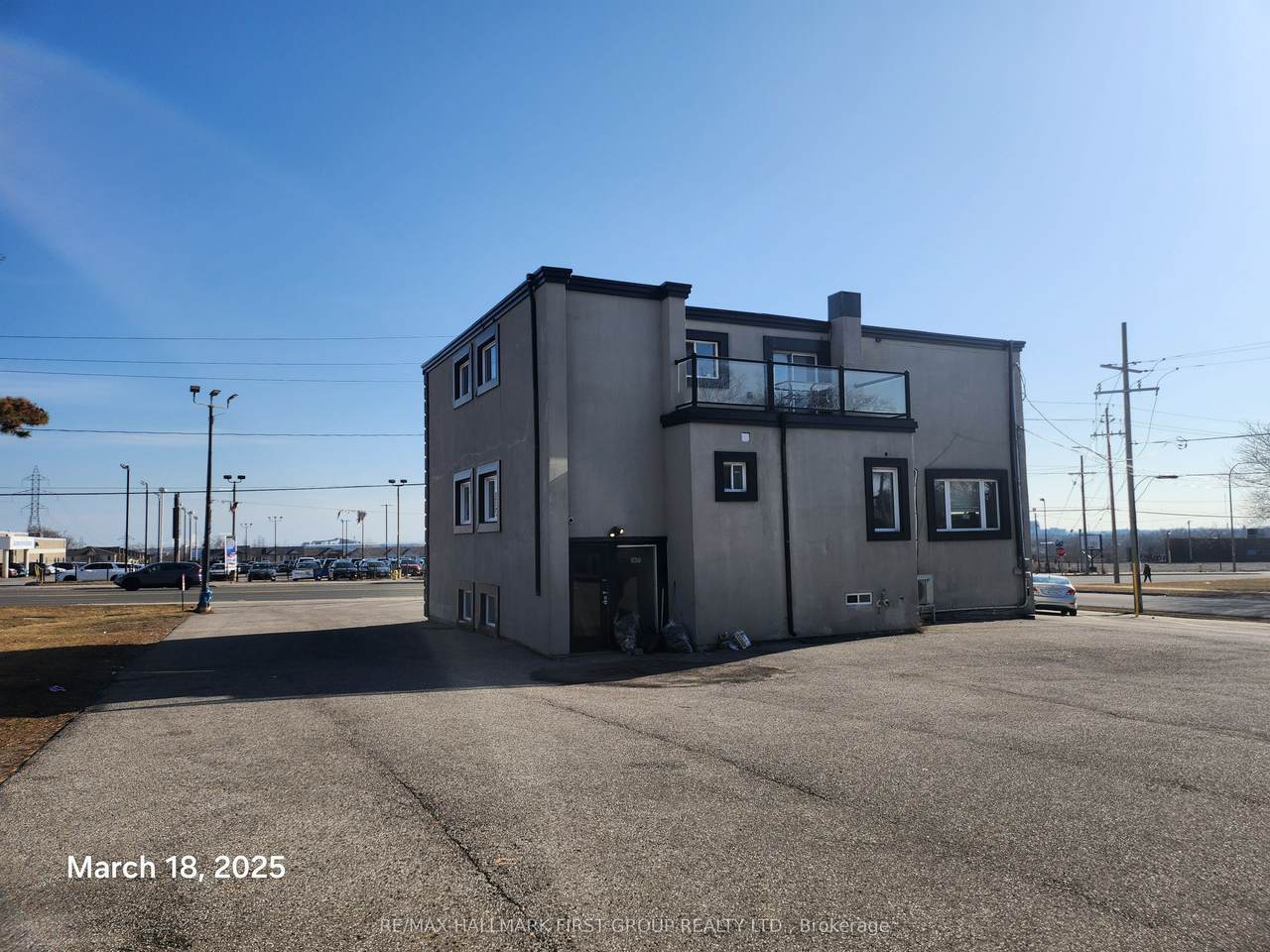 https://bt-photos.global.ssl.fastly.net/toronto/1280_boomver_1_E12849178-1.jpg