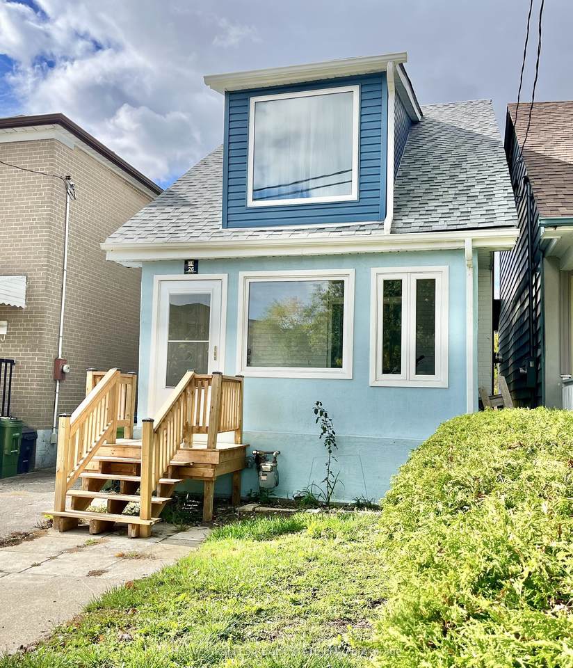 26 Leyton Avenue - Photo 1