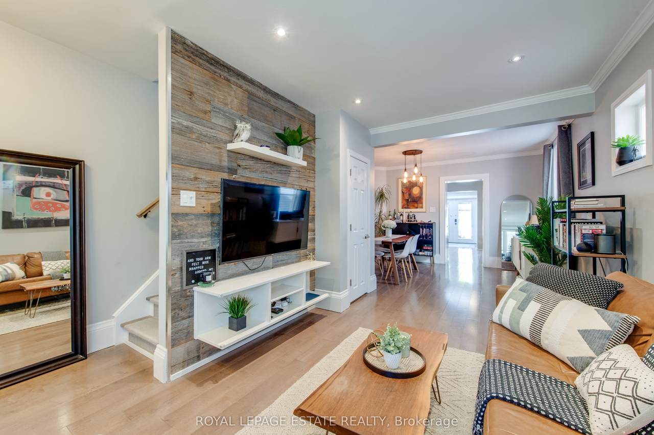 138 Woodmount Avenue - Photo 1