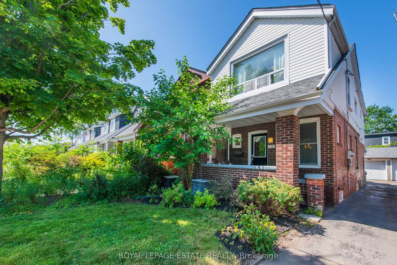 https://bt-photos.global.ssl.fastly.net/toronto/1280_boomver_1_E12951120-1.jpg