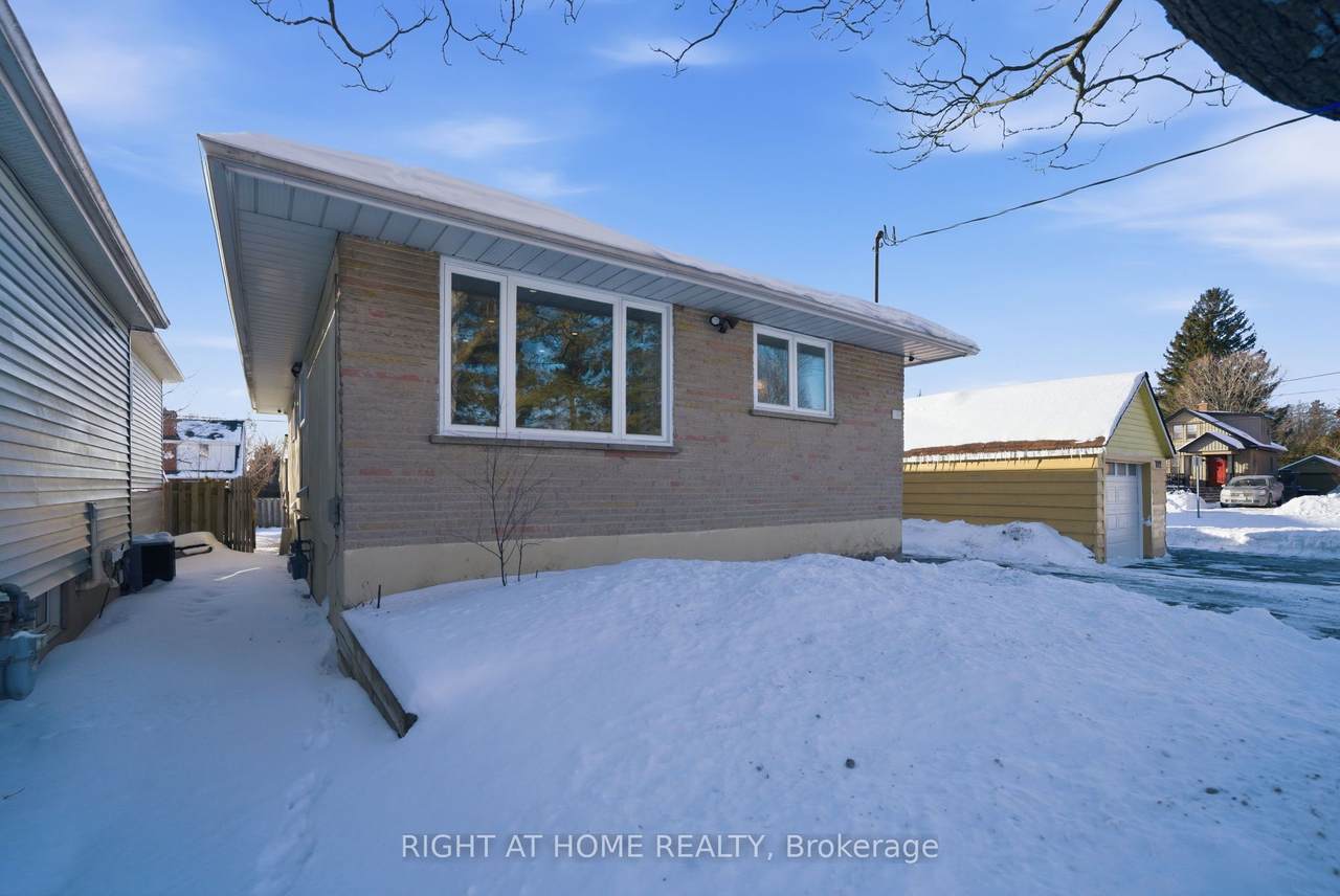 708 Carnegie Avenue - Photo 1