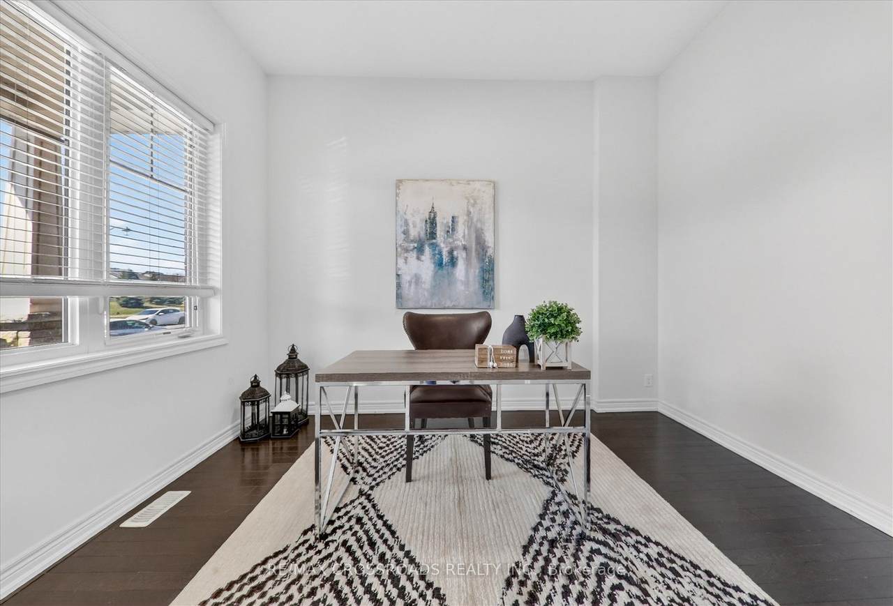 98 Britannia Avenue - Photo 1