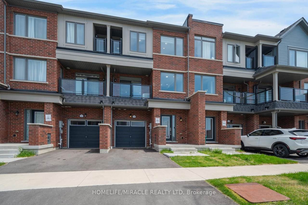 2004 Cameron Lott Crescent - Photo 1