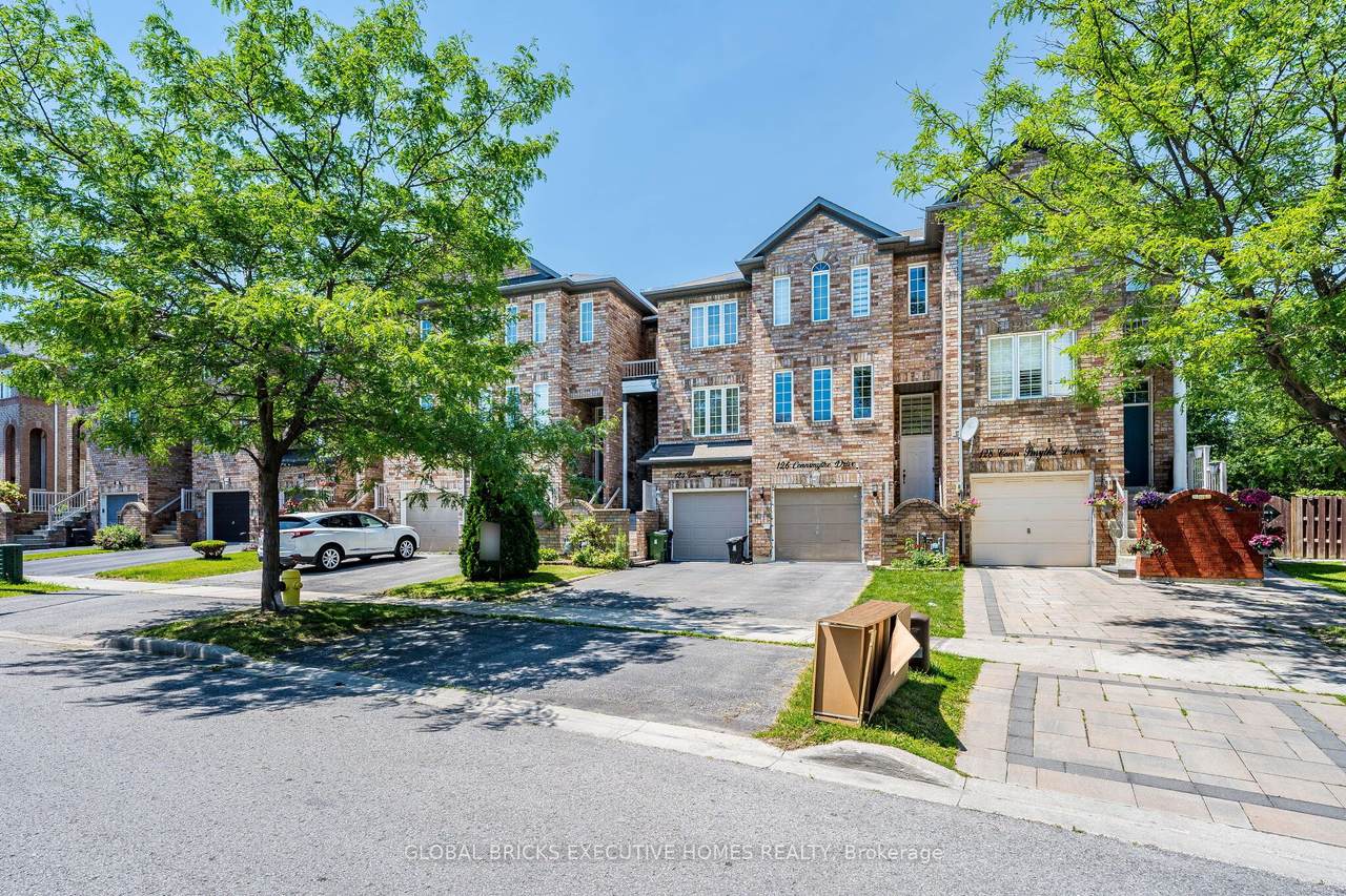 124 Conn Smythe Drive - Photo 1