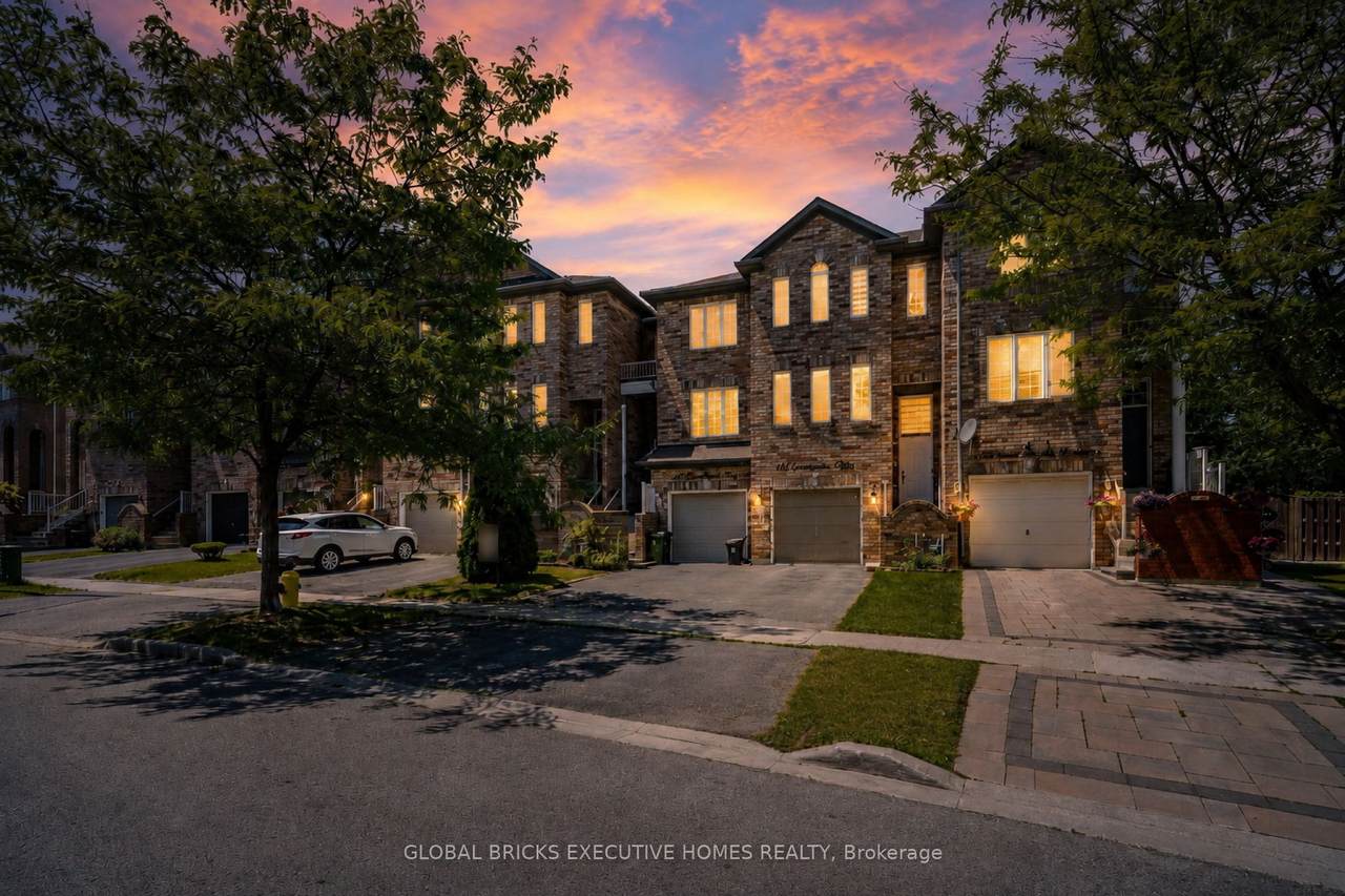 https://bt-photos.global.ssl.fastly.net/toronto/1280_boomver_1_E13501942-1.jpg
