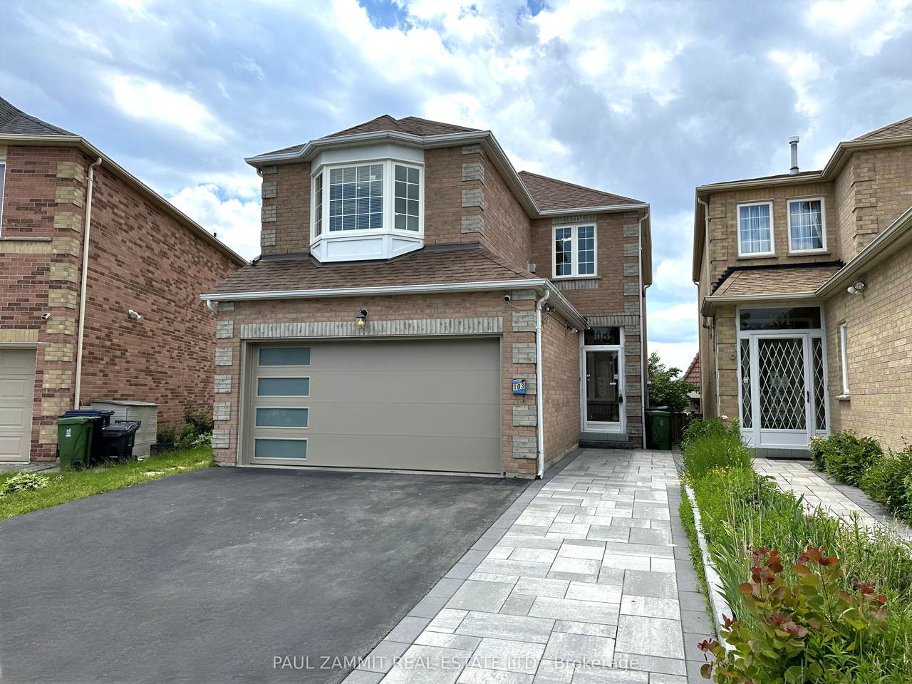 103 Scoville Square - Photo 1