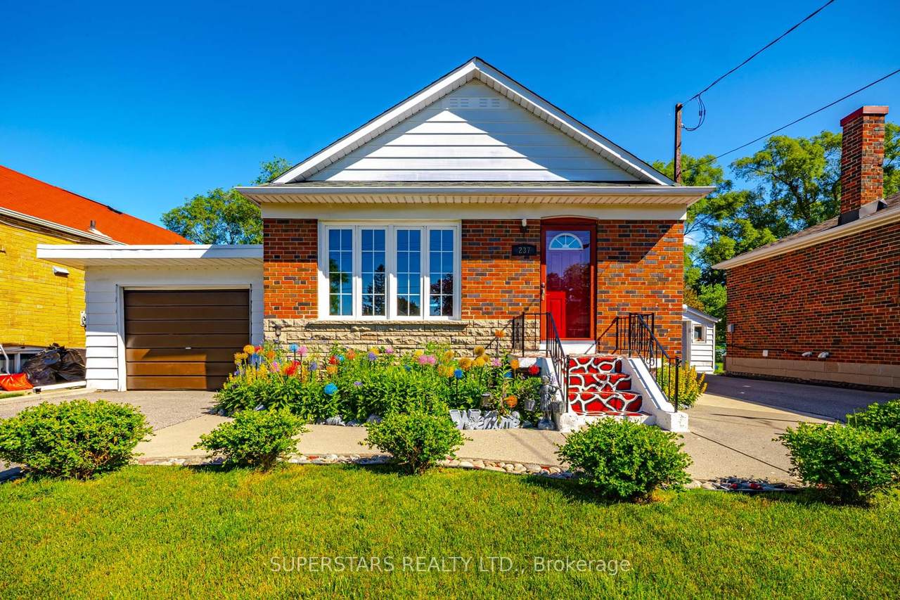 237 Ellington Drive - Photo 1