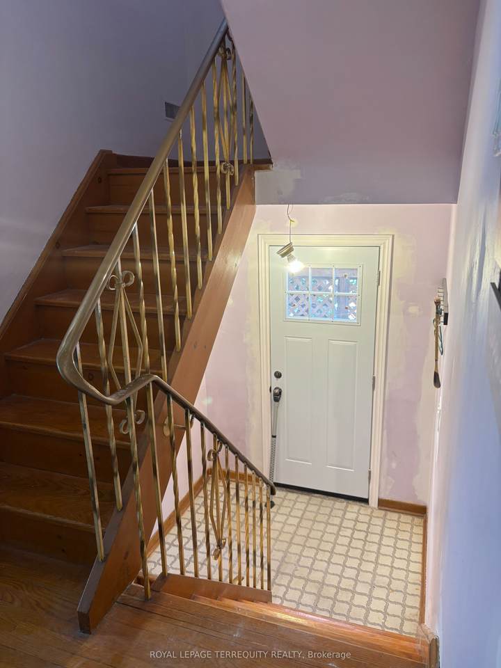 https://bt-photos.global.ssl.fastly.net/toronto/1280_boomver_1_E13605866-1.jpg