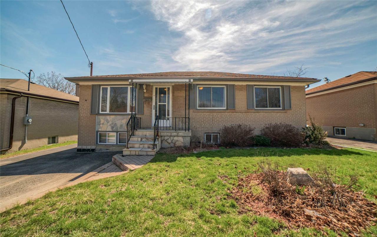 303 Jasper Ave - Photo 1