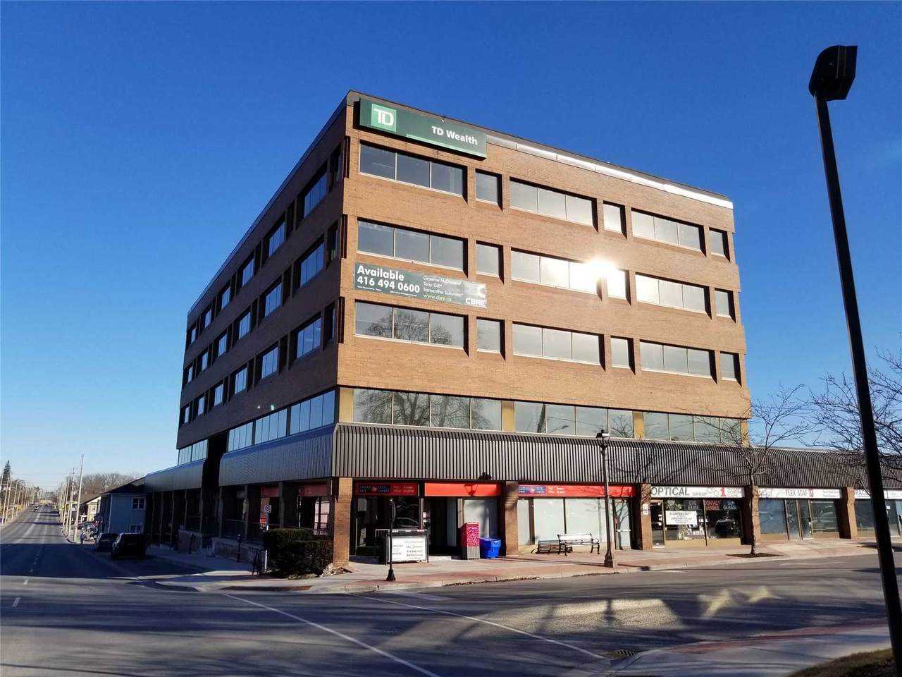 209 Dundas St - Photo 1