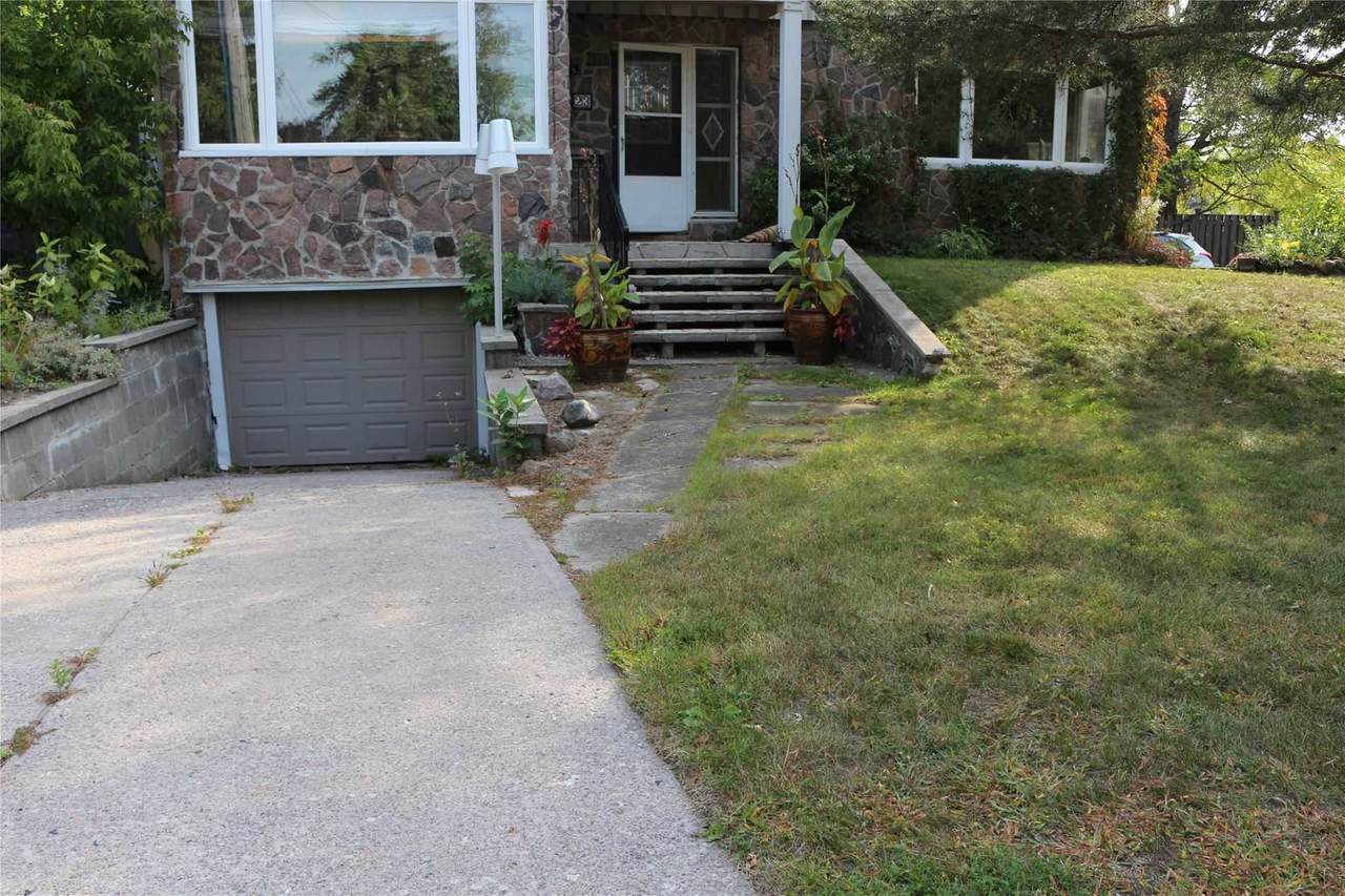 23 Westcroft Dr - Photo 1