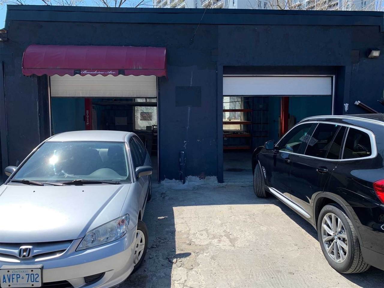 792 Broadview ( Rear ) Ave - Photo 1