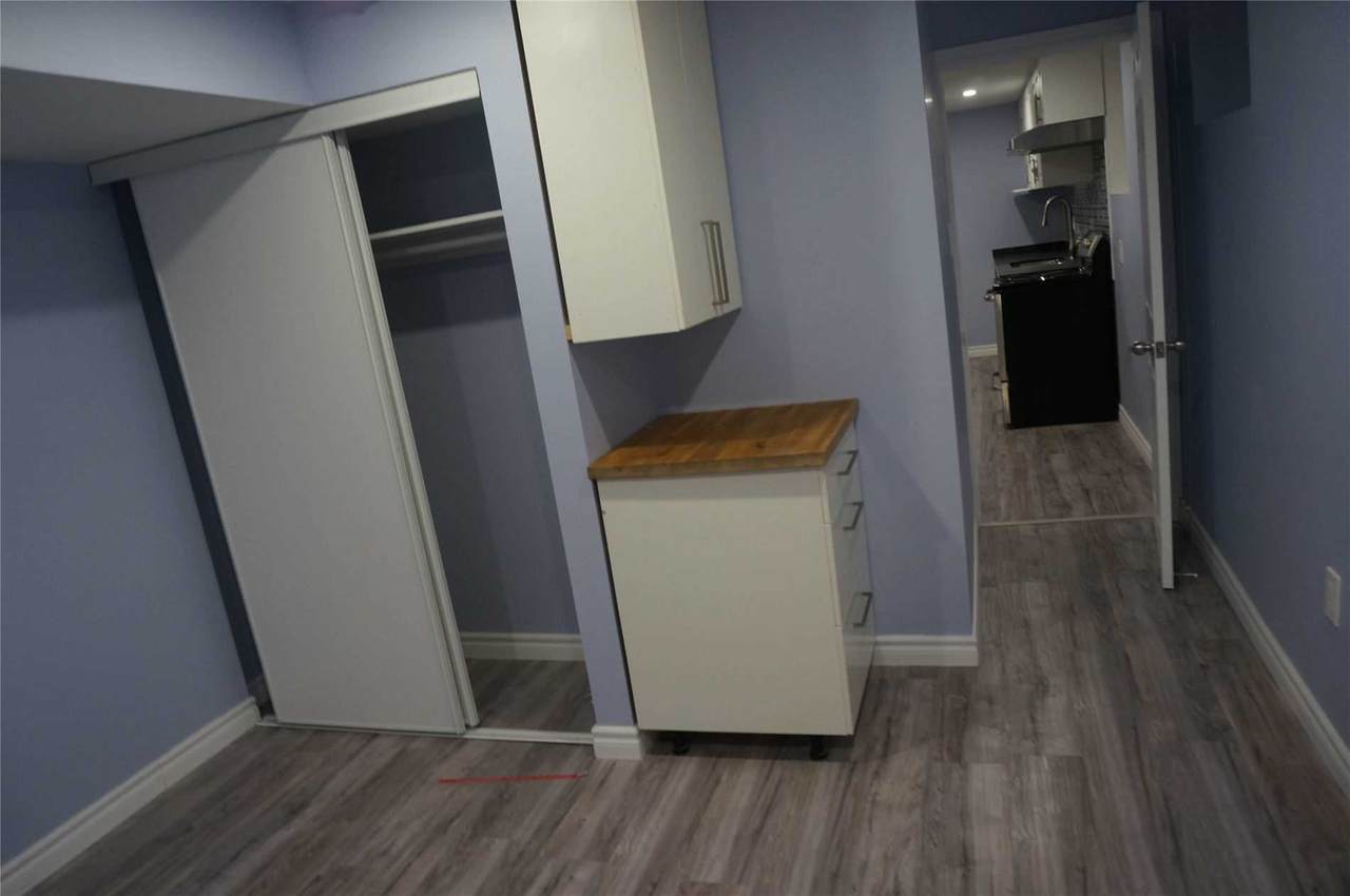 33 Erickson Dr - Photo 1