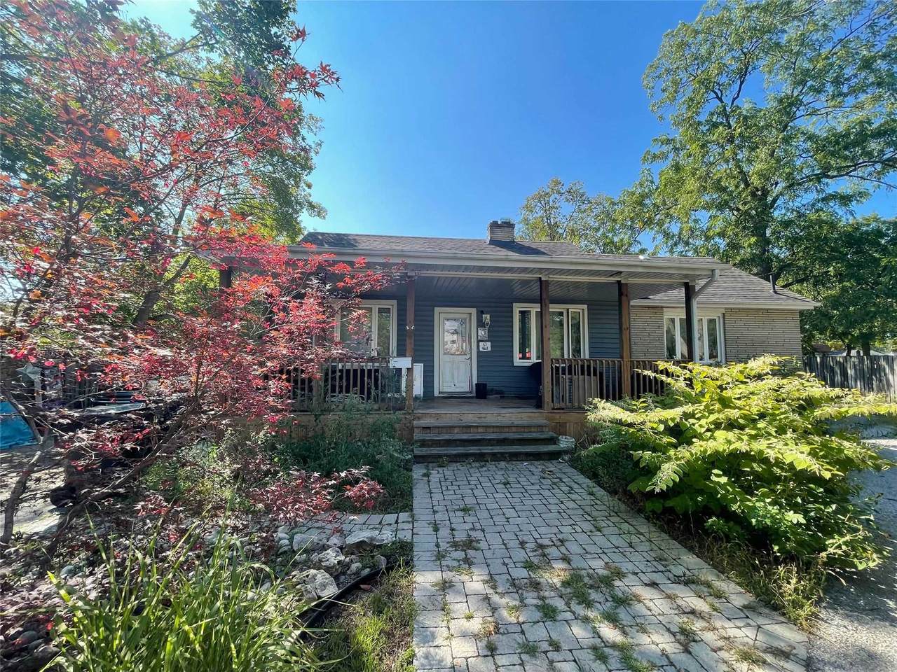 12 Westcroft Dr - Photo 1