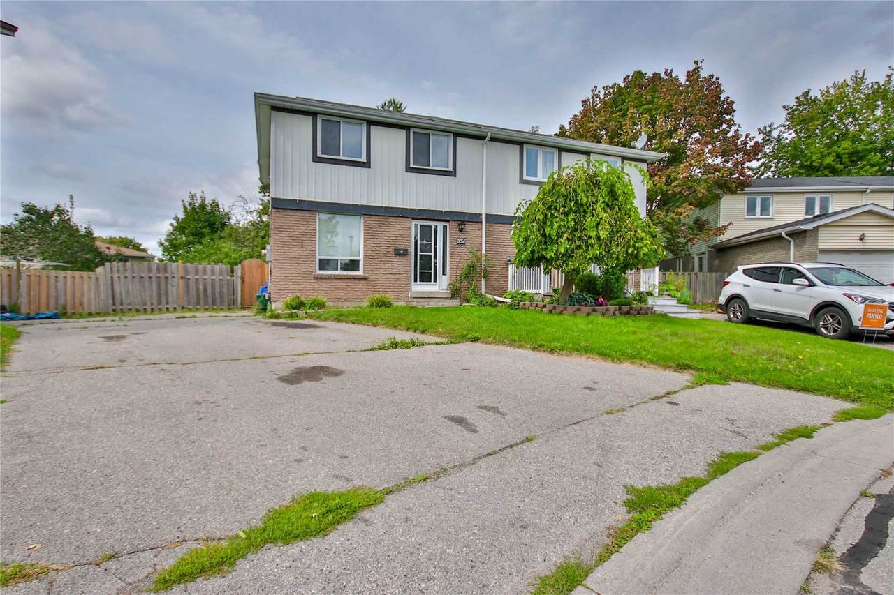 352 Killarney Crt - Photo 1