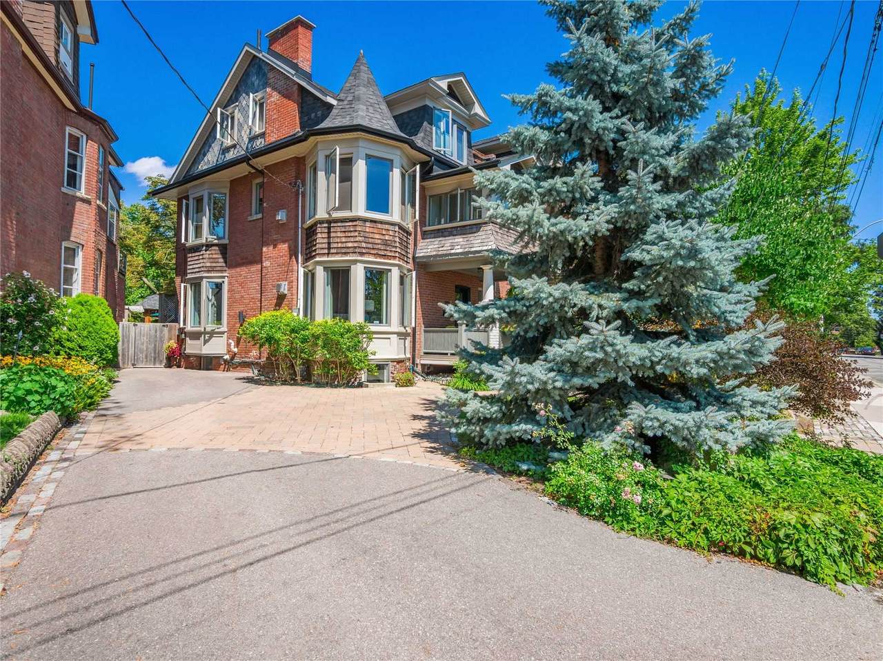 22 Columbine Ave - Photo 1