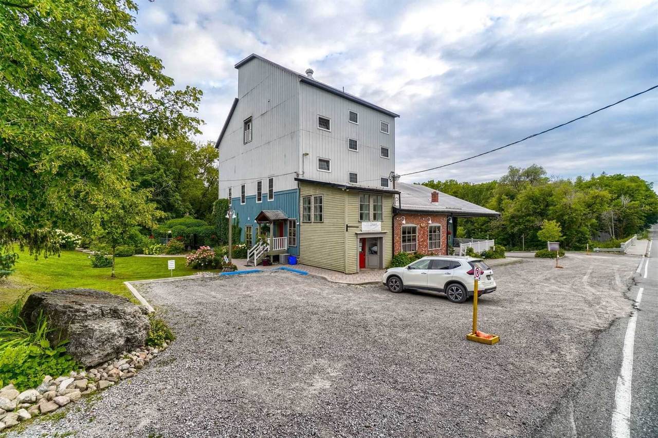 425 Whitevale Rd - Photo 1