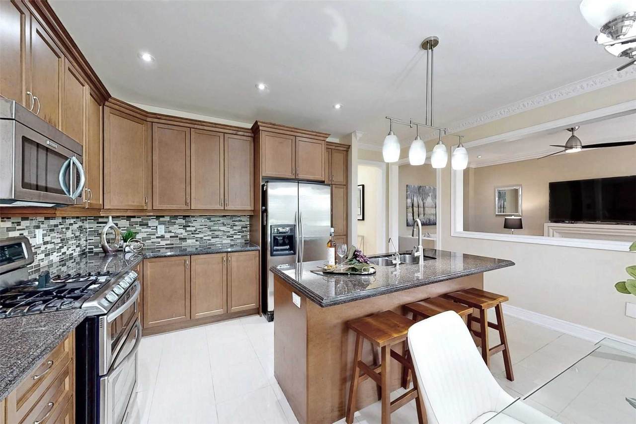 40 Alvin Curling Cres Cres - Photo 1