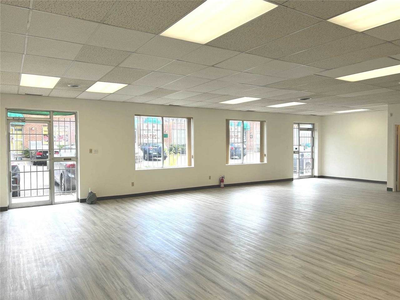 70 Silver Star Blvd - Photo 1