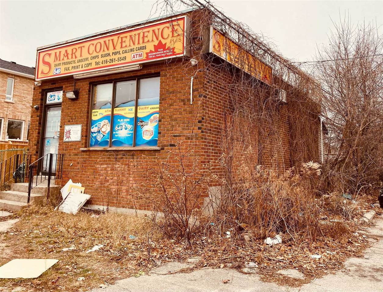 480 Aylesworth Ave - Photo 1
