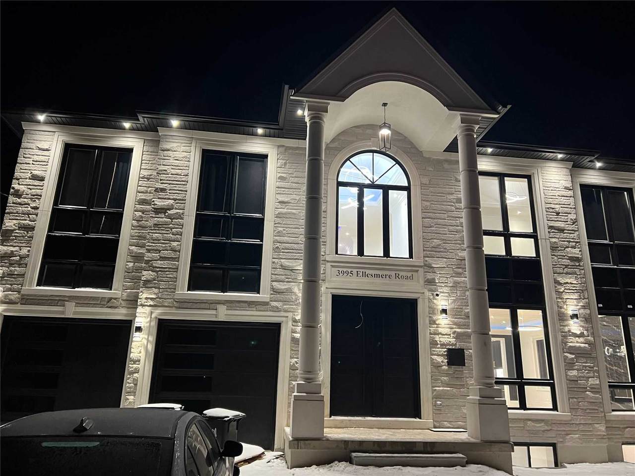 3995 Ellesmere Rd - Photo 1