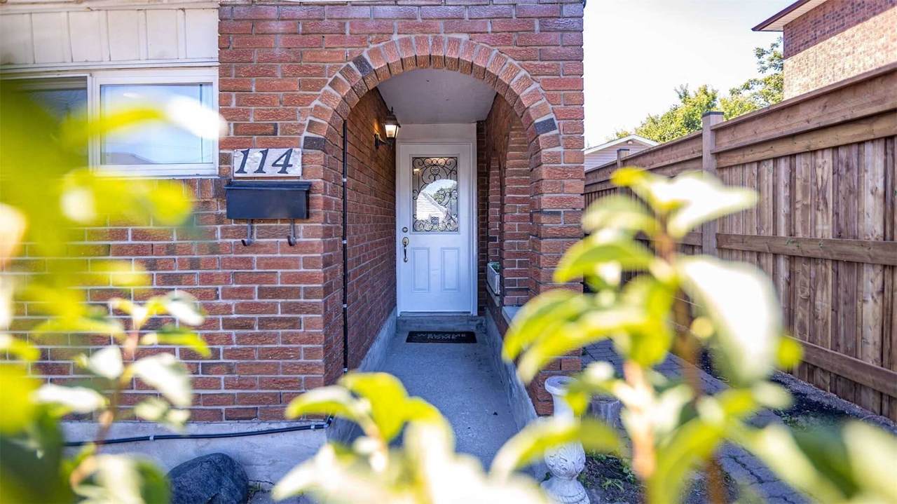 114 Grenfell St - Photo 1